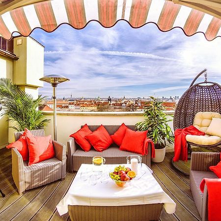 President Apt By Prague Castle, Views Praga Exterior foto